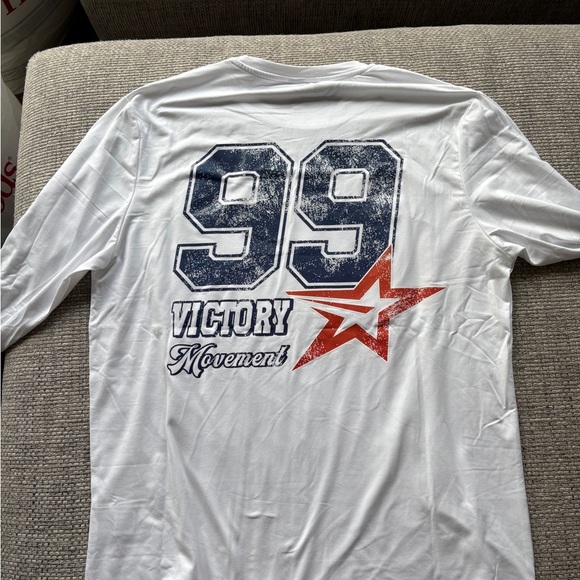 Men’s ROMWE Shirt - Picture 2 of 7